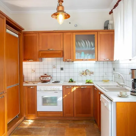 Renovated Liana's
