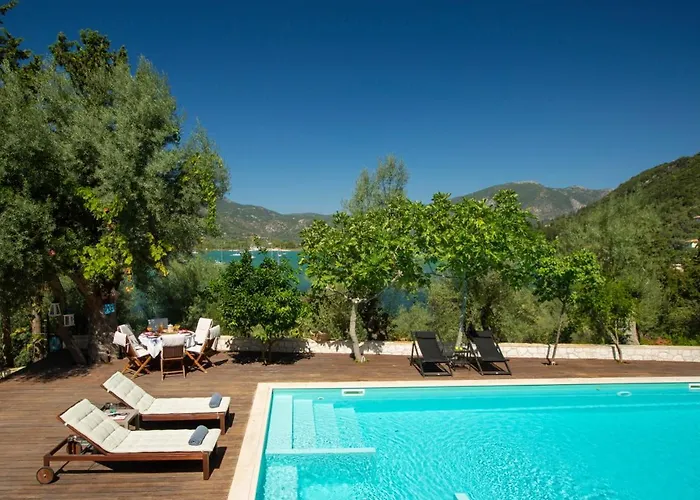 Renovated Liana's 아파트 Yénion